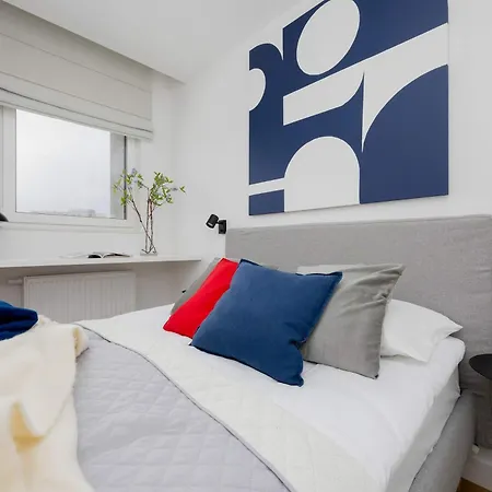 Apartment Exceptional For 6 People By Renters Prestige Warsaw