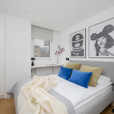 Exceptional For 6 People By Renters Prestige * Warsaw