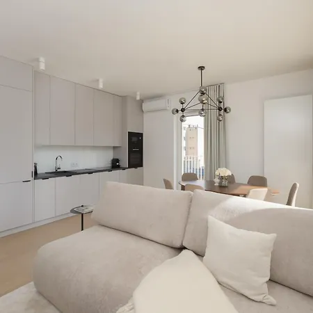 Exceptional For 6 People By Renters Prestige Βαρσοβία