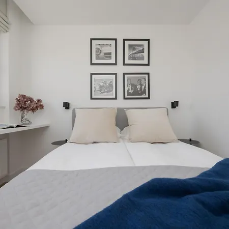 Exceptional For 6 People By Renters Prestige Βαρσοβία