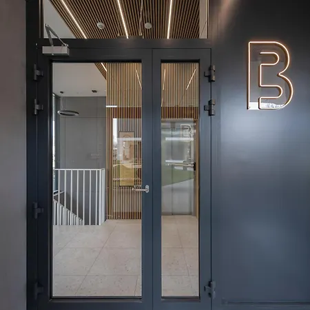 Exceptional For 6 People By Renters Prestige Apartment Warsaw